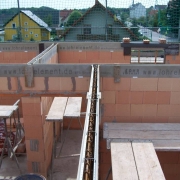 Bild 2 Ringanker auf Wänden