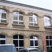 Bild 1 Fassade vor Sanierung